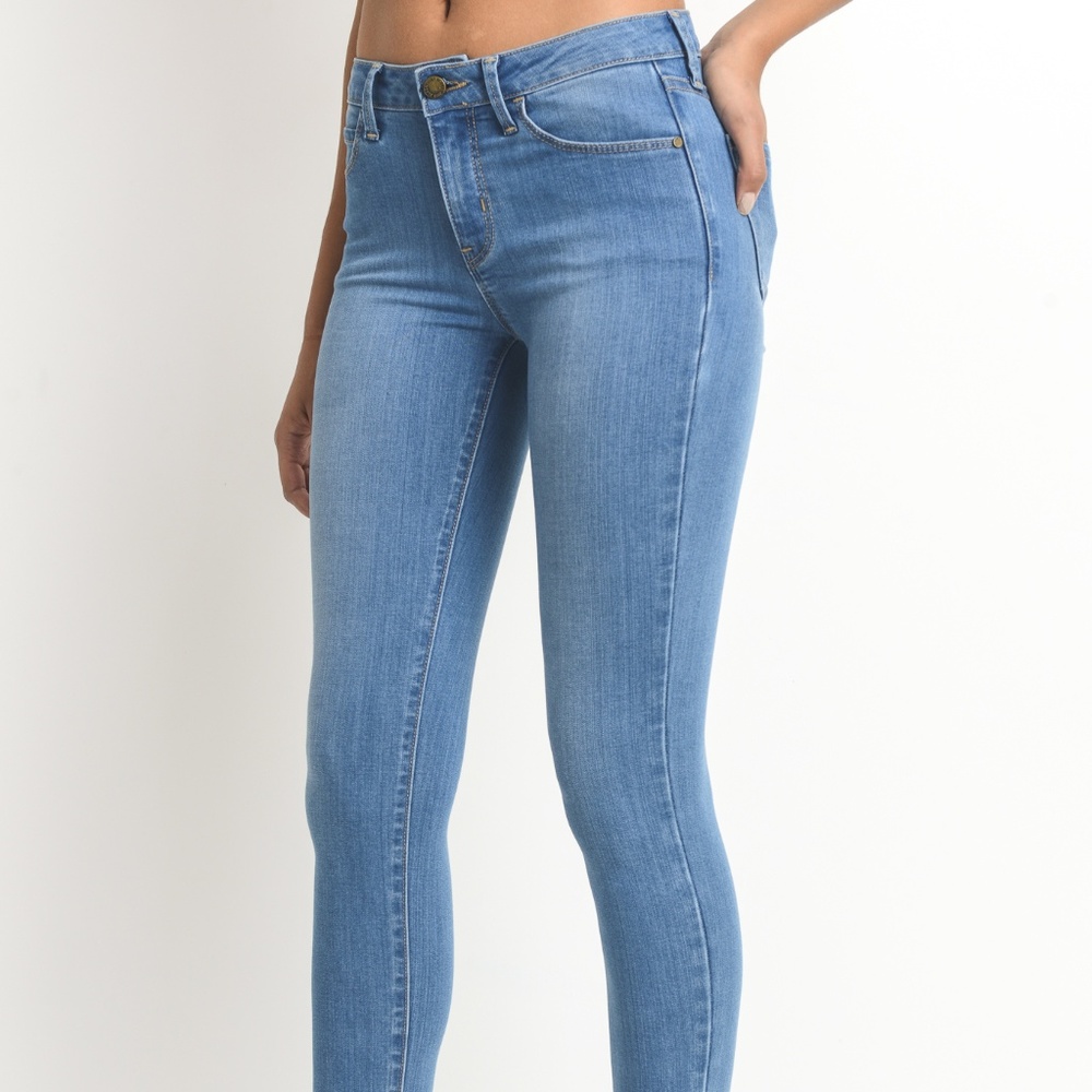 Mid Basic Skinny Jeans - Picture 4 of 8